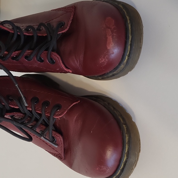 Dr. Martens Burgundy Delaney Boots Youth Size 11 - Picture 3 of 8